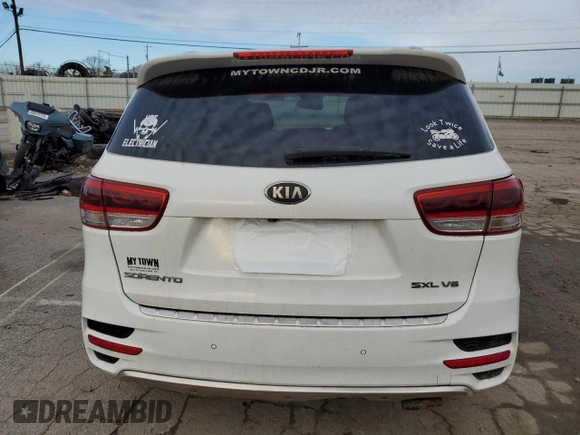 2016 Kia Sorento SX with VIN 5XYPKDA54GG081485, listed as a Copart auction lot 43355325 with 170,187 mi miles and Salvage Title. Bid and sale history available at carsss.com. Image 6.