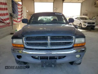 2000 Dodge Dakota Sport with VIN 1B7GG2AN8YS722350, listed as a Copart auction lot 69377984 with 199,883 mi miles and Salvage Title. Bid and sale history available at carsss.com. Image 5.