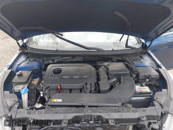 2015 Hyundai Sonata Limited with VIN 5NPE34AF5FH186363, listed as a IAAI auction lot 41917868 with 153,445 mi miles and . Bid and sale history available at carsss.com. Image 10.