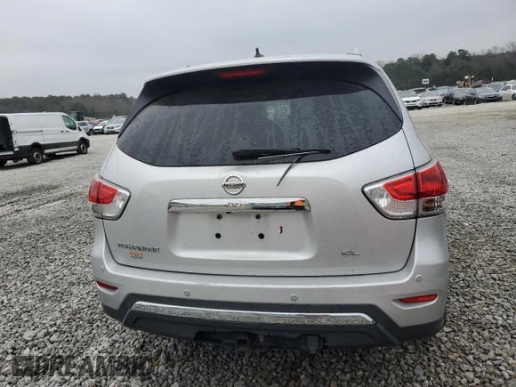 2015 Nissan Pathfinder SV z VIN 5N1AR2MN4FC621207, wystawiony jako Copart lot #86732704 z przebiegiem 207 322 mil mil oraz Szkoda całkowita • Salvage title. Historia ofert i sprzedaży dostępna na DreamBid. Obrazek 6.