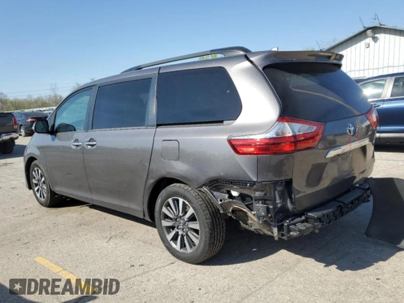 2018 Toyota Sienna XLE Auto Access Seat with VIN 5TDYZ3DC2JS930768, listed as a Copart auction lot 52964115 with 121,191 mi miles and Salvage Title. Bid and sale history available at DreamBid. Image 2.