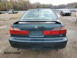 1998 Honda Accord EX z VIN 1HGCG1650WA008816, wystawiony jako Copart lot #84199724 z przebiegiem 150 848 mil mil oraz Szkoda całkowita • Salvage title. Historia ofert i sprzedaży dostępna na DreamBid. Obrazek 6.
