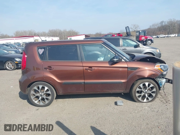 2012 Kia Soul + with VIN KNDJT2A6XC7422394, listed as a IAAI auction lot 41806315 with 165,268 mi miles. Bid and sale history available at carsss.com. Image 13.