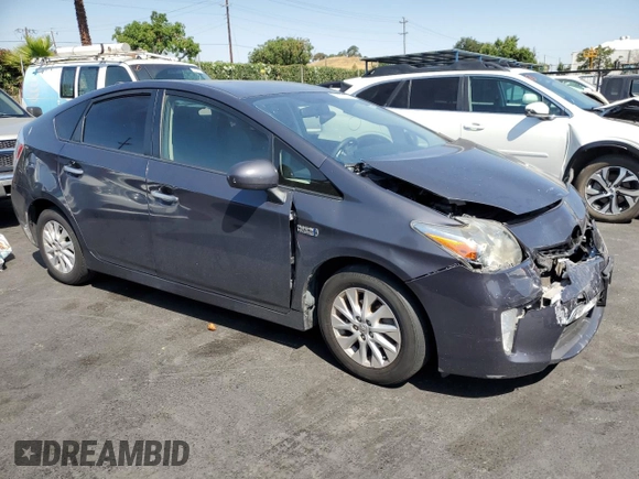 2014 Toyota Prius with VIN JTDKN3DP9E3052770, listed as a Copart auction lot 60000005 with 171,707 mi miles and Salvage title. Bid and sale history available at DreamBid. Image 4.