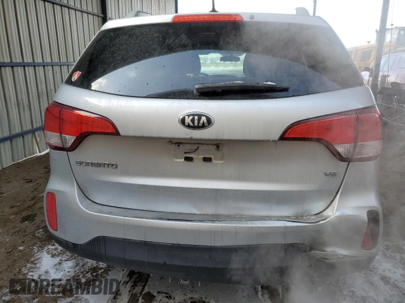 2015 Kia Sorento LX with VIN 5XYKTDA71FG607305, listed as a Copart auction lot 45190415 with 93,535 mi miles and Salvage Title. Bid and sale history available at carsss.com. Image 6.