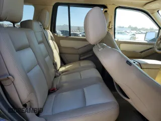 2008 Ford Explorer XLT with VIN 1FMEU638X8UA35093, listed as a Copart auction lot 82516934 with 151,461 mi miles and Salvage title. Bid and sale history available at DreamBid. Image 12.