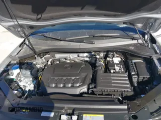 2024 Volkswagen Tiguan S с VIN 3VVFB7AX3RM045163, выставлен на аукционе IAAI как лот 41280613 с пробегом 7 705 миль миль и . История ставок и продаж доступна на DreamBid. Изображение 10.