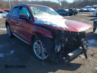 2018 Audi Q5 Premium Plus with VIN WA1BNAFY8J2120240, listed as a IAAI auction lot 41154361 with 77,848 mi miles. Bid and sale history available at carsss.com. Image 17.