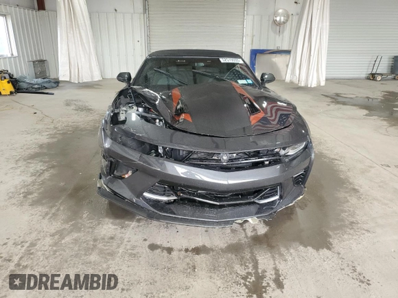 2017 Chevrolet Camaro 2SS with VIN 1G1FH3D76H0110079, listed as a Copart auction lot 52519555 with 4,904 mi miles and Salvage Title. Bid and sale history available at DreamBid. Image 5.