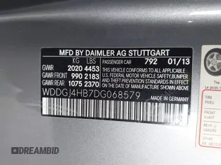 2013 Mercedes-Benz C 250 z VIN WDDGJ4HB7DG068579, wystawiony jako IAAI lot #42179847 z przebiegiem 117 575 mil mil oraz . Historia ofert i sprzedaży dostępna na DreamBid. Obrazek 9.