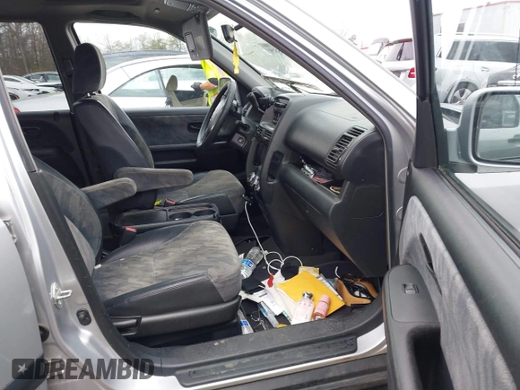 2003 Honda CR-V EX with VIN SHSRD78853U142437, listed as a IAAI auction lot 42015819 with 217,410 mi miles and . Bid and sale history available at carsss.com. Image 5.