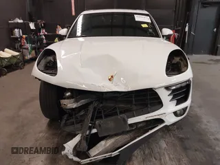 2018 Porsche Macan with VIN WP1AA2A53JLB21210, listed as a IAAI auction lot 42091472 with 78,527 mi miles and . Bid and sale history available at DreamBid. Image 13.