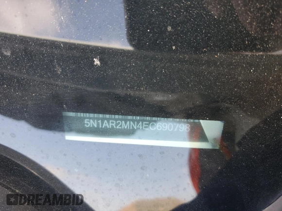 2014 Nissan Pathfinder S z VIN 5N1AR2MN4EC690798, wystawiony jako Copart lot #56239325 z przebiegiem 188 131 mil mil oraz Szkoda całkowita • Salvage title. Historia ofert i sprzedaży dostępna na DreamBid. Obrazek 14.