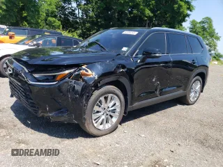 2024 Toyota Highlander XLE with VIN 5TDAAAB5XRS046350, listed as a Copart auction lot 64988265 with 9,568 mi miles and Salvage title. Bid and sale history available at DreamBid. Image 1.
