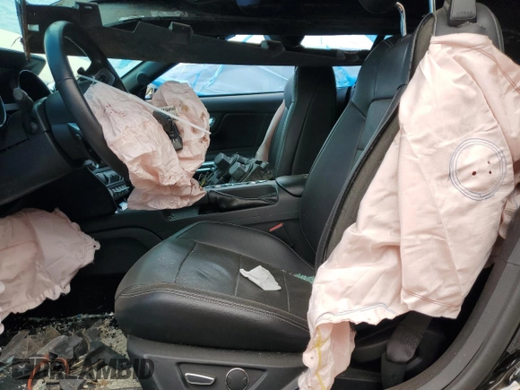 2015 Ford Mustang GT Premium with VIN 1FATP8FF6F5402223, listed as a Copart auction lot 44698185 with 47,078 mi miles and Salvage title. Bid and sale history available at DreamBid. Image 7.