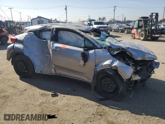 2019 Toyota C-HR XLE with VIN JTNKHMBX5K1055197, listed as a Copart auction lot 46258135 with Not Provided miles and Salvage Title. Bid and sale history available at DreamBid. Image 4.