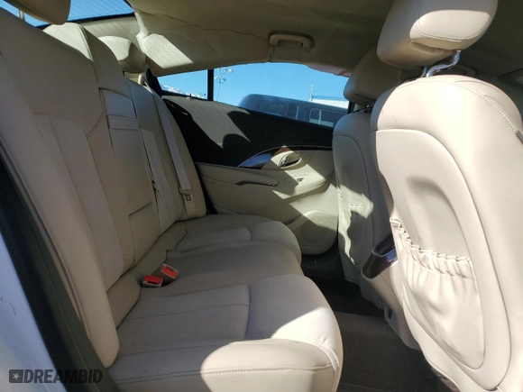 2015 Buick LaCrosse with VIN 1G4GA5G31FF219771, listed as a Copart auction lot 81685644 with 30,914 mi miles and Salvage Title. Bid and sale history available at carsss.com. Image 10.
