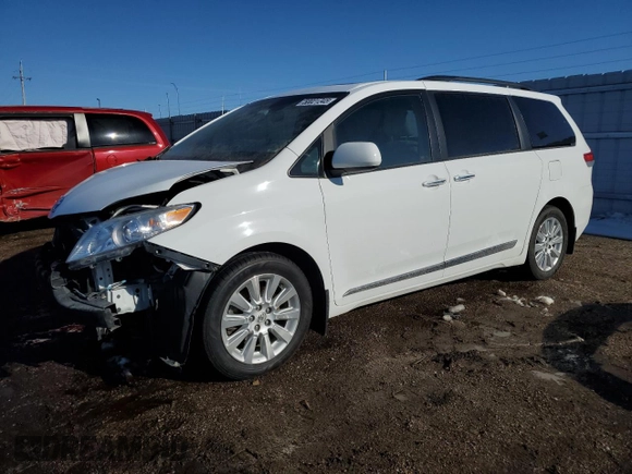 2014 Toyota Sienna Ltd with VIN 5TDDK3DC2ES074333, listed as a Copart auction lot 50021345 with 116,870 mi miles and Salvage Title. Bid and sale history available at carsss.com. Image 1.