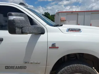 2024 Ram 2500 Big Horn с VIN 3C6UR5JL3RG337694, выставлен на аукционе IAAI как лот 42746220 с пробегом 70 227 миль миль и . История ставок и продаж доступна на DreamBid. Изображение 21.