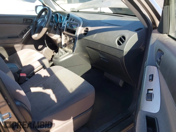2005 Pontiac Vibe z VIN 5Y2SL638X5Z478773, wystawiony jako IAAI lot #41901971 z przebiegiem 202 443 mil mil oraz . Historia ofert i sprzedaży dostępna na DreamBid. Obrazek 5.