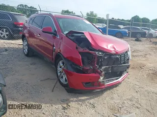 2015 Cadillac SRX Performance Collection z VIN 3GYFNCE37FS567267, wystawiony jako IAAI lot #42160129 z przebiegiem 144 948 mil mil oraz . Historia ofert i sprzedaży dostępna na DreamBid. Obrazek 1.