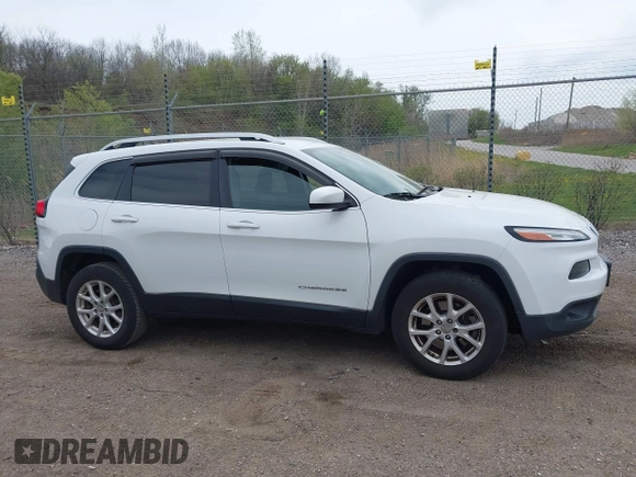 2017 Jeep Cherokee Latitude с VIN 1C4PJMCB7HW613130, выставлен на аукционе IAAI как лот 42147951 с пробегом 123 163 миль миль и . История ставок и продаж доступна на DreamBid. Изображение 13.