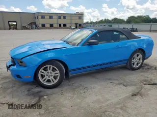 2011 Ford Mustang V6 with VIN 1ZVBP8EM2B5154095, listed as a Copart auction lot 61850655 with 158,959 mi miles and Clean title. Bid and sale history available at DreamBid. Image 1.