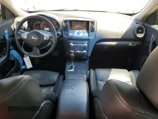 2014 Nissan Maxima SV with VIN 1N4AA5AP6EC482902, listed as a Copart auction lot 61154745 with 134,007 mi miles and Salvage title. Bid and sale history available at DreamBid. Image 8.