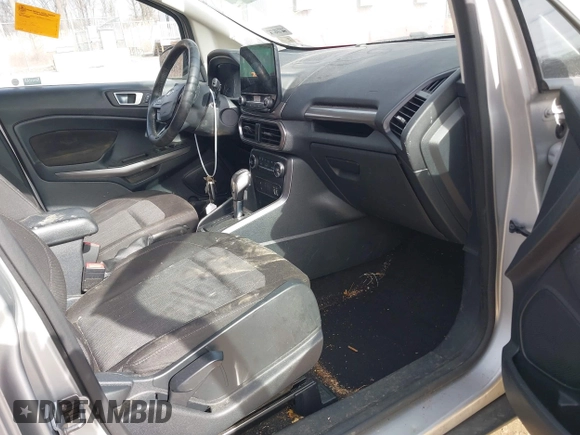 2019 Ford EcoSport SE with VIN MAJ6S3GLXKC287084, listed as a IAAI auction lot 41635051 with 79,996 mi miles. Bid and sale history available at carsss.com. Image 5.