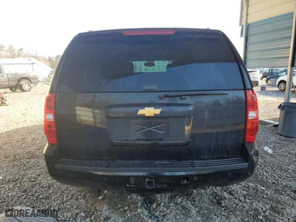 2013 Chevrolet Suburban LT with VIN 1GNSKJE72DR358577, listed as a Copart auction lot 43087235 with 184,522 mi miles and Salvage Title. Bid and sale history available at carsss.com. Image 6.