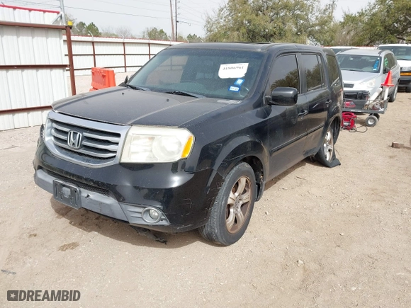 2012 Honda Pilot EX-L with VIN 5FNYF4H6XCB053800, listed as a IAAI auction lot 41806961 with 233,456 mi miles. Bid and sale history available at carsss.com. Image 19.