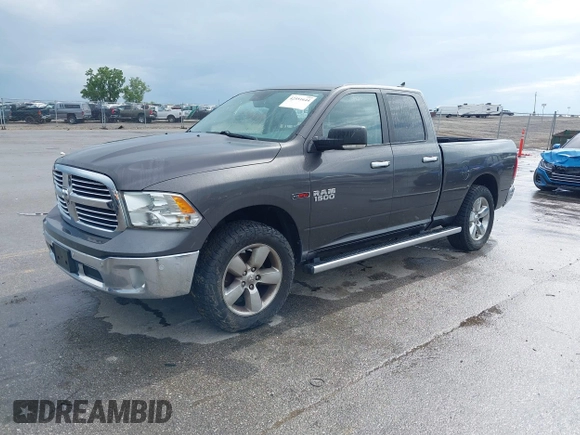 2015 Ram 1500 Outdoorsman z VIN 1C6RR7GM7FS720009, wystawiony jako IAAI lot #42551644 z przebiegiem 67 261 mil mil oraz . Historia ofert i sprzedaży dostępna na DreamBid. Obrazek 20.