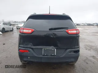 2017 Jeep Cherokee Sport with VIN 1C4PJMAB7HW614572, listed as a IAAI auction lot 41477399 with 117,288 mi miles and . Bid and sale history available at DreamBid. Image 16.