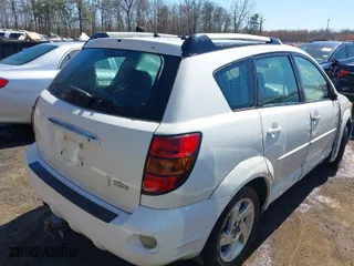 2007 Pontiac Vibe with VIN 5Y2SL658X7Z432019, listed as a IAAI auction lot 41822233 with 238,355 mi miles. Bid and sale history available at carsss.com. Image 4.