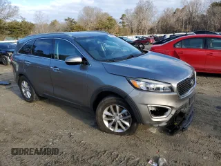 2016 Kia Sorento LX with VIN 5XYPG4A35GG063285, listed as a Copart auction lot 42939195 with 95,798 mi miles and Salvage Title. Bid and sale history available at DreamBid. Image 4.