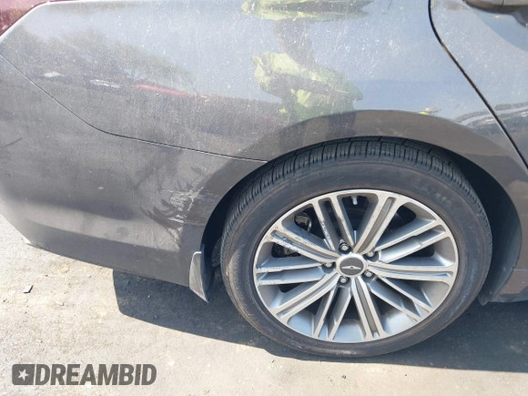 2018 Genesis G80 3.8L with VIN KMHGN4JE8JU257690, listed as a IAAI auction lot 42539996 with 50,619 mi miles and . Bid and sale history available at DreamBid. Image 12.