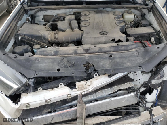 2020 Toyota 4Runner SR5 with VIN JTEBU5JR8L5754919, listed as a Copart auction lot 40247483 with 52,611 mi miles. Bid and sale history available at carsss.com. Image 12.