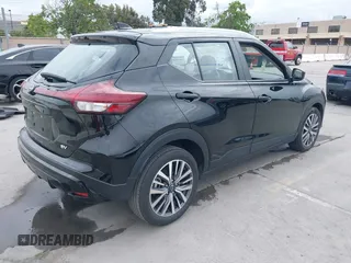 2024 Nissan Kicks SV with VIN 3N1CP5CV5RL491617, listed as a IAAI auction lot 42125112 with 25,965 mi miles. Bid and sale history available at carsss.com. Image 4.