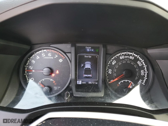 2018 Toyota Tacoma SR with VIN 5TFAX5GN0JX127581, listed as a Copart auction lot 45151235 with 88,751 mi miles and Salvage Title. Bid and sale history available at carsss.com. Image 9.