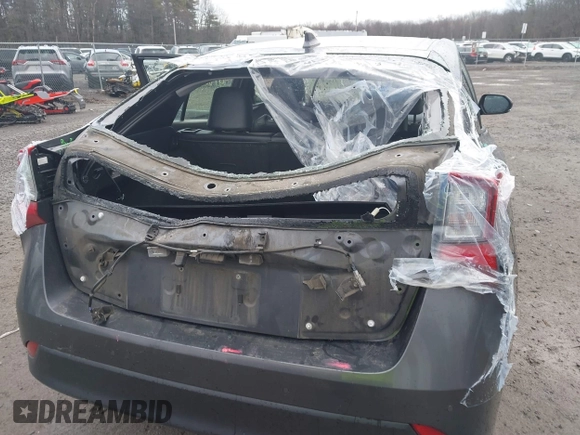 2019 Toyota Prius L Eco z VIN JTDKARFU7K3077941, wystawiony jako IAAI lot #41865759 z przebiegiem 254 612 mil mil oraz . Historia ofert i sprzedaży dostępna na DreamBid. Obrazek 6.