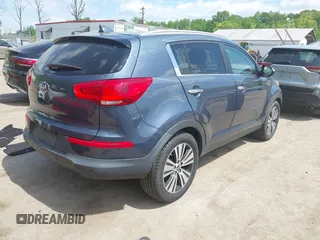 2016 Kia Sportage EX z VIN KNDPCCAC0G7832486, wystawiony jako IAAI lot #42157732 z przebiegiem 170 590 mil mil oraz . Historia ofert i sprzedaży dostępna na DreamBid. Obrazek 4.