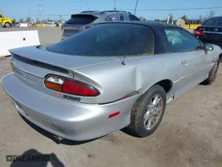2002 Chevrolet Camaro Z28 with VIN 2G1FP22G722167574, listed as a IAAI auction lot 41976510 with 114,863 mi miles. Bid and sale history available at carsss.com. Image 4.
