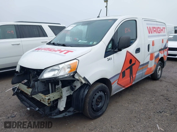 2016 Nissan NV200 S z VIN 3N6CM0KN3GK692300, wystawiony jako IAAI lot #41098566 z przebiegiem 128 217 mil mil oraz . Historia ofert i sprzedaży dostępna na DreamBid. Obrazek 2.