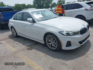 2025 BMW 3 Series 330i with VIN 3MW69CW00S8E97520, listed as a IAAI auction lot 42721212 with 19,777 mi miles and . Bid and sale history available at DreamBid. Image 1.
