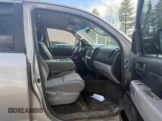 2008 Toyota Tundra 4WD Truck with VIN 5TBBV54118S503810, listed as a Copart auction lot 53404265 with 220,063 mi miles and Clean Title. Bid and sale history available at carsss.com. Image 5.