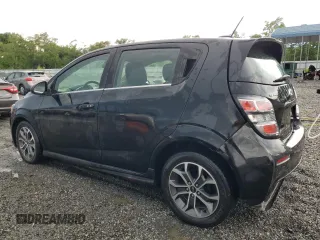 2020 Chevrolet Sonic LT z VIN 1G1JD6SB5L4137709, wystawiony jako Copart lot #55651925 z przebiegiem 38 048 mil mil oraz Szkoda całkowita • Salvage title. Historia ofert i sprzedaży dostępna na DreamBid. Obrazek 2.