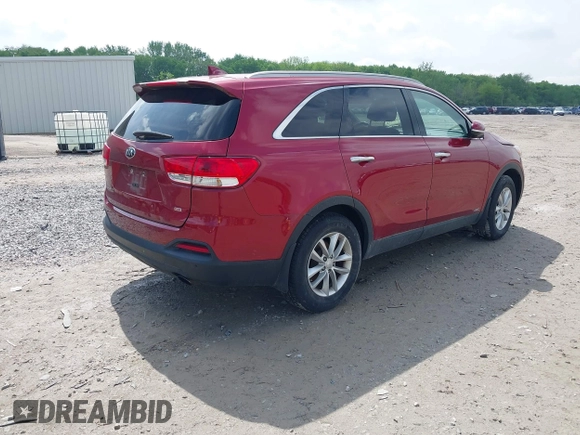2018 Kia Sorento LX z VIN 5XYPGDA38JG421230, wystawiony jako IAAI lot #42213497 z przebiegiem 146 000 mil mil oraz . Historia ofert i sprzedaży dostępna na DreamBid. Obrazek 4.