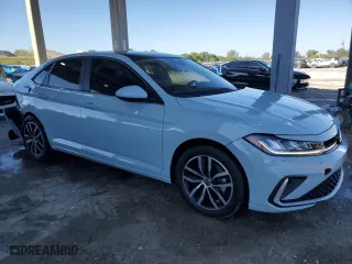 2025 Volkswagen Jetta SE with VIN 3VW7X7BU8SM015619, listed as a Copart auction lot 49249065 with 3,673 mi miles and Non Repairable. Bid and sale history available at carsss.com. Image 4.
