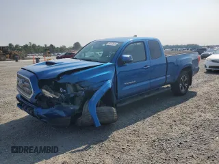 2016 Toyota Tacoma SR5 z VIN 5TFSZ5AN4GX012059, wystawiony jako Copart lot #59017615 z przebiegiem 226 448 mil mil oraz Szkoda całkowita • Salvage title. Historia ofert i sprzedaży dostępna na DreamBid. Obrazek 1.