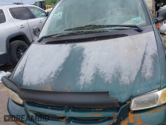 1997 Dodge Grand Caravan with VIN 1B4GT54L6VB439994, listed as a IAAI auction lot 42206857 with 242,219 mi miles and . Bid and sale history available at DreamBid. Image 6.